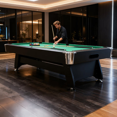 7Ft Billiard Pool Table（GREEN）,Velvet tablecloth,with accessories