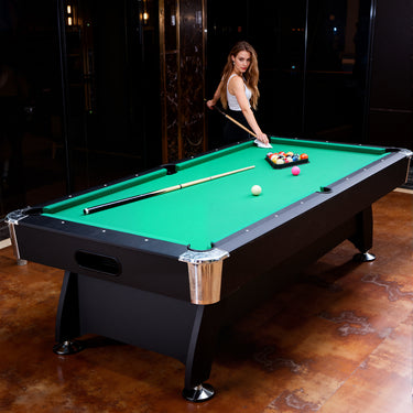7Ft Billiard Pool Table（GREEN）,Velvet tablecloth,with accessories